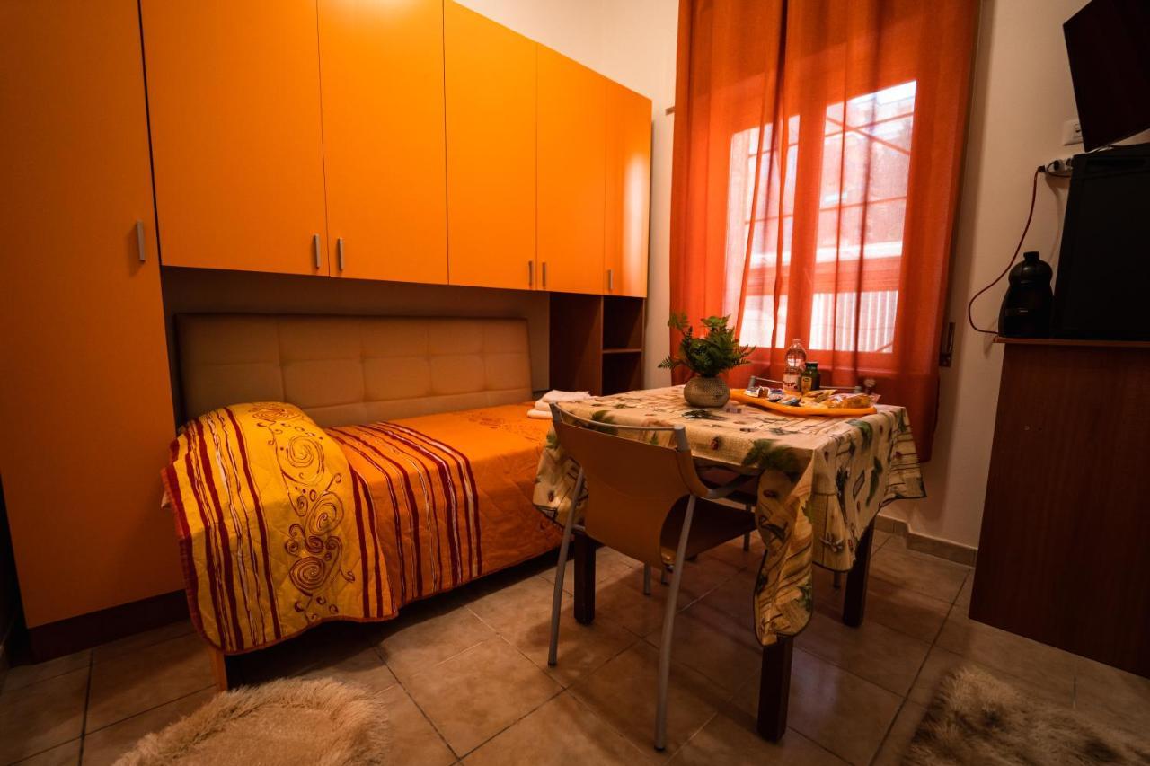 פסקרה Sole Luna B&B מראה חיצוני תמונה